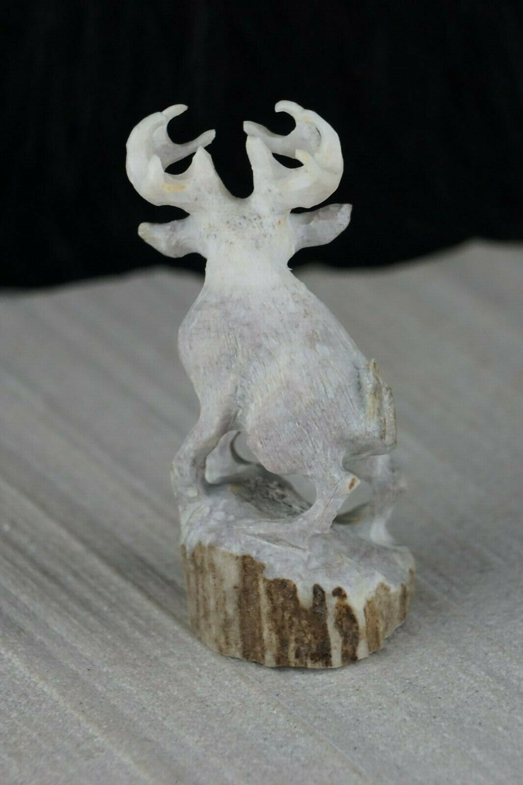 Deer Zuni Fetish Carving - Lewis Malie Jr. - High Lonesome Trading