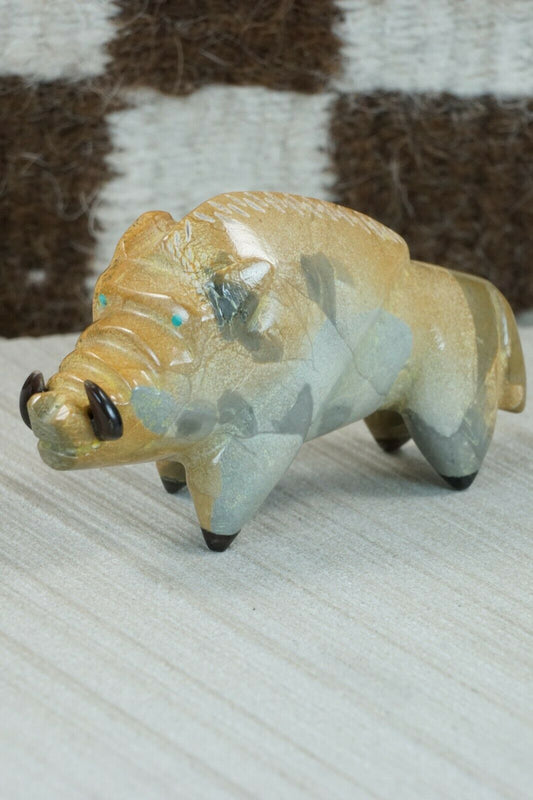 Razorback Hog Zuni Fetish Carving - Enrike Leekya