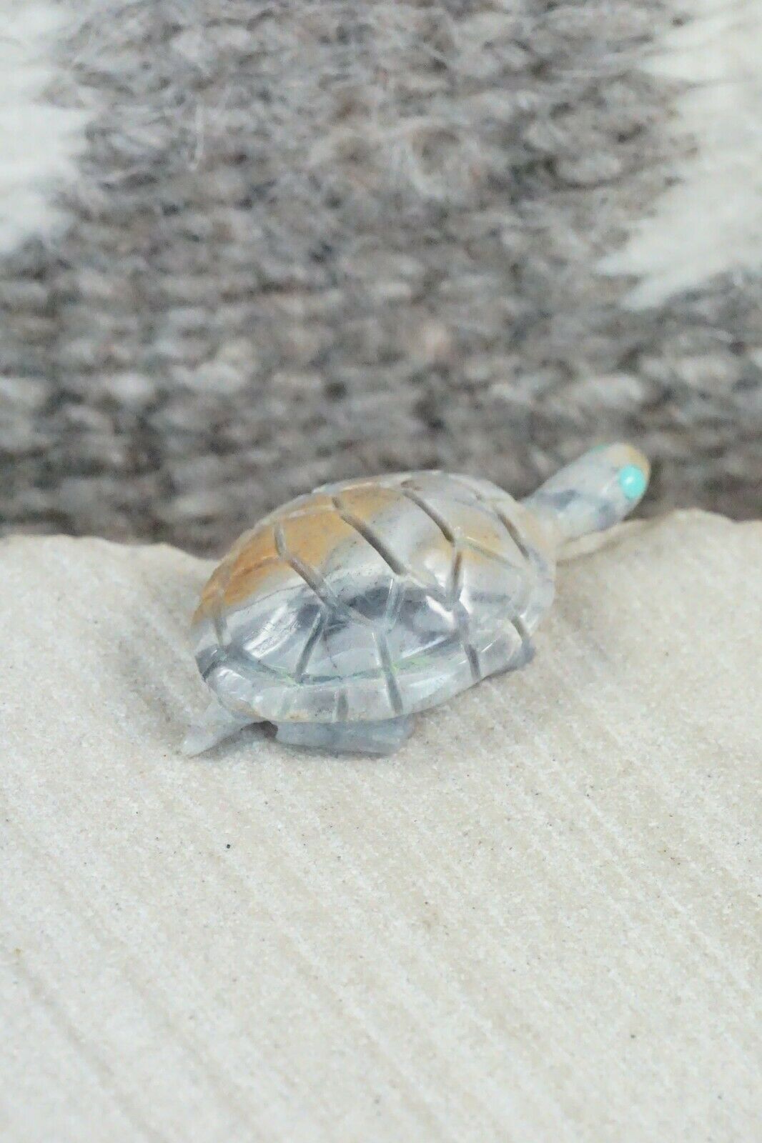 Turtle Zuni Fetish Carving - Jonas Hustito