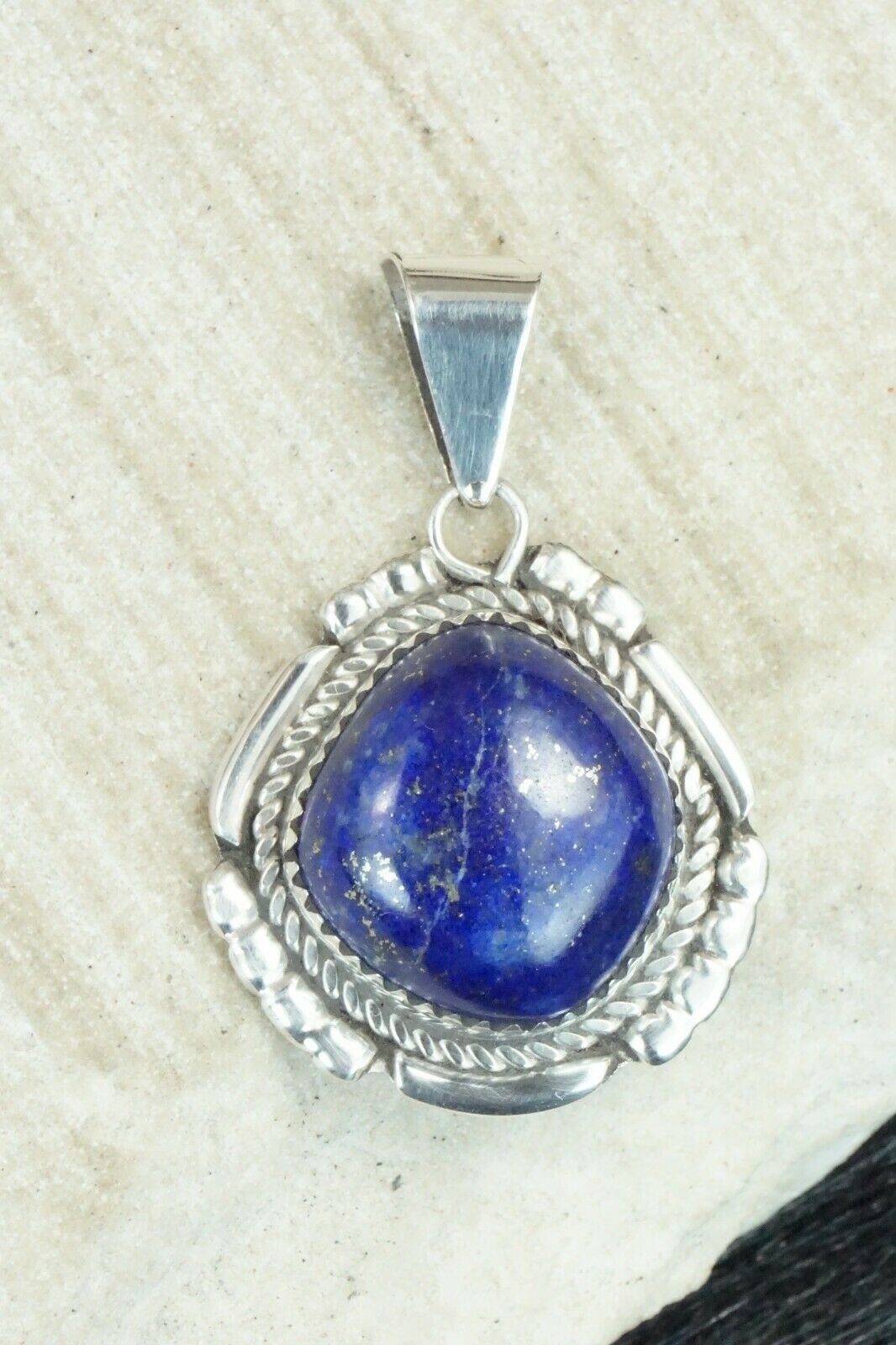 Lapis & Sterling Silver Pendant - Kenny Calavaza