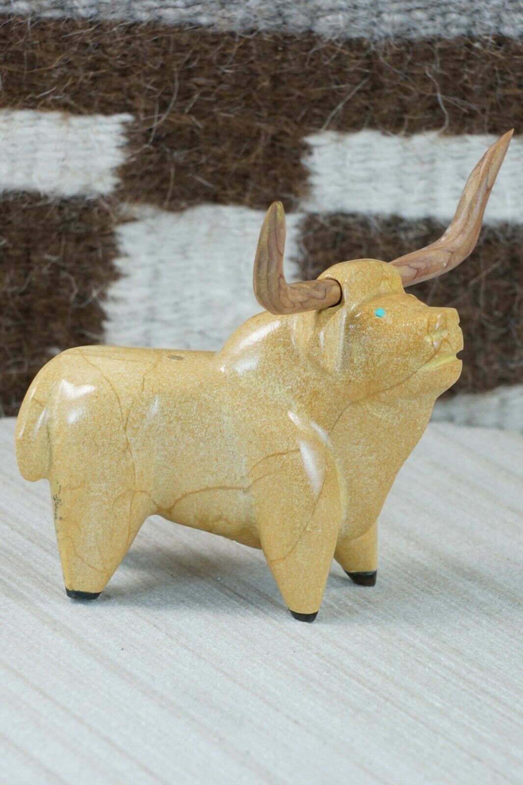 Longhorn Zuni Fetish Carving - Enrike Leekya