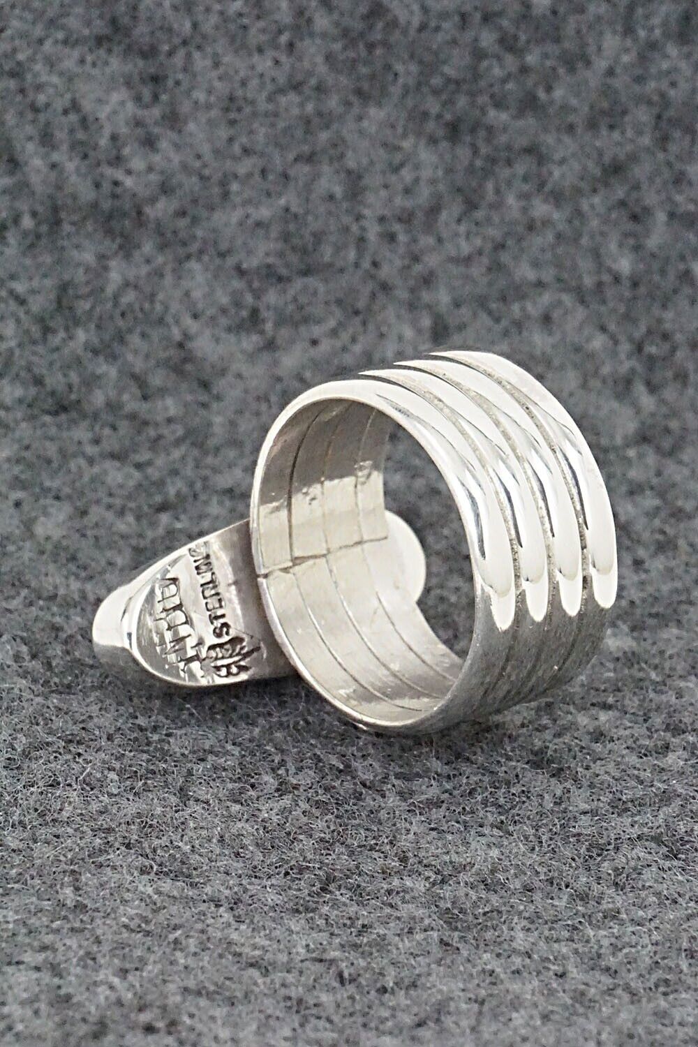 Onyx & Sterling Silver Ring - Ben Begay - Size 7.75