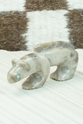 Mountain Lion Zuni Fetish Carving - Ronnie Lunasee
