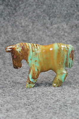 Horse Zuni Fetish Carving - Andres Quandelacy