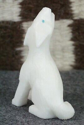 Coyote Zuni Fetish Carving - Derrick Kaamasee
