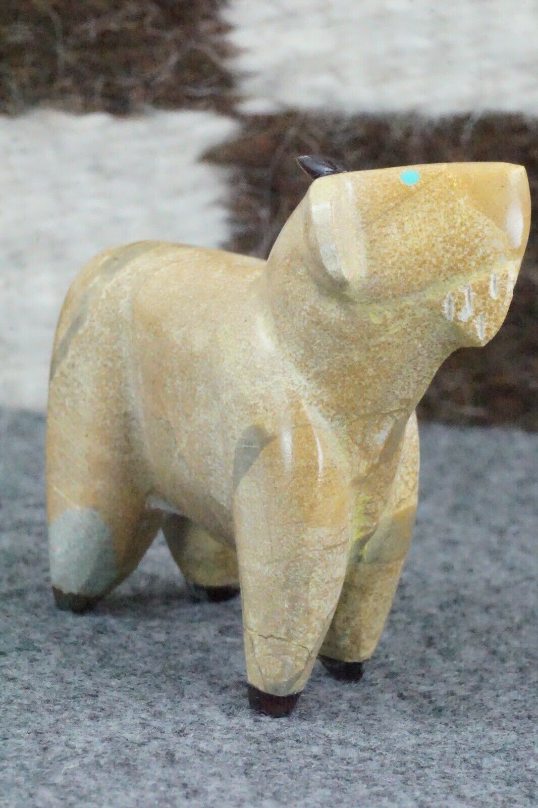 Goat Zuni Fetish Carving - Enrike Leekya