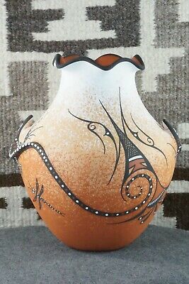 Zuni Pottery - Deldrick Cellicion