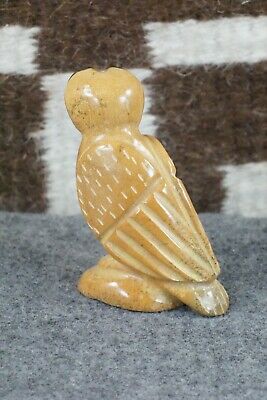 Owl Zuni Fetish Carving - Enrike Leekya
