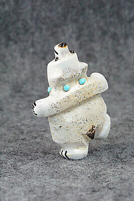 Bear Zuni Fetish Carving - Claudia Peina