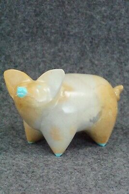 Pig Zuni Fetish Carving - Enrike Leekya