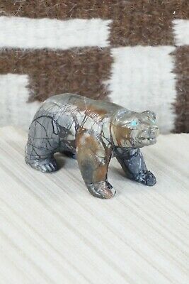 Bear Zuni Fetish Carving - Herbert Him