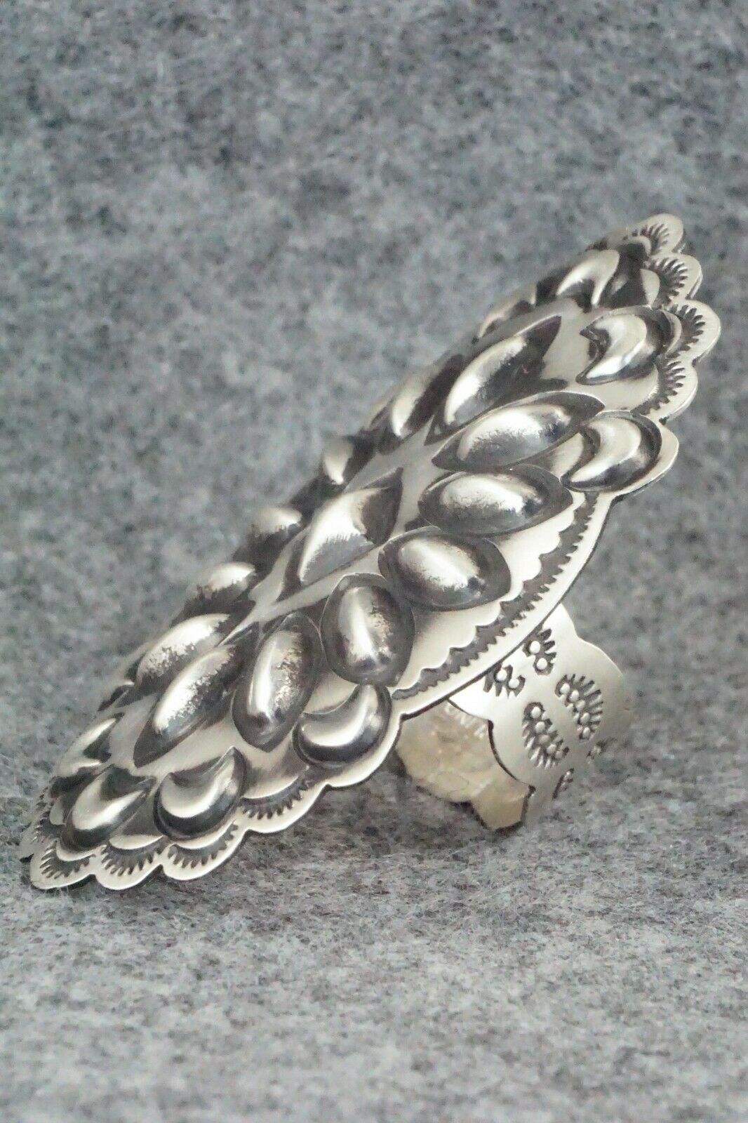 Sterling Silver Ring - Leander Tahe - Size 9