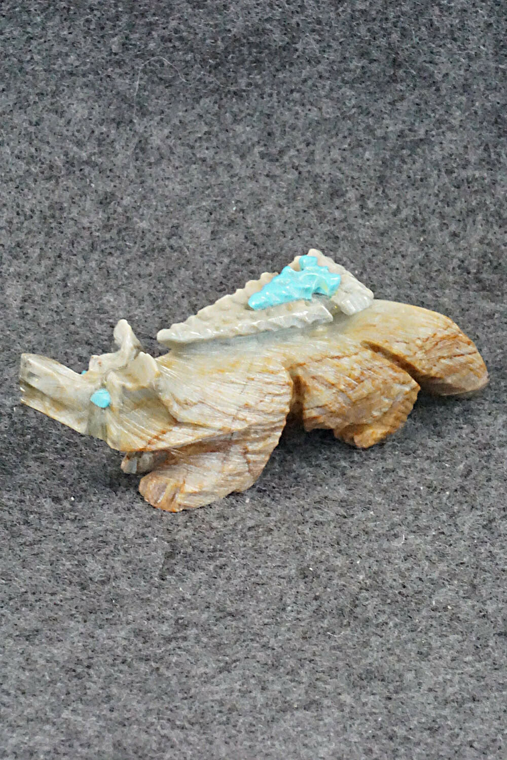 Wolf Zuni Fetish Carving - Alvin Haloo