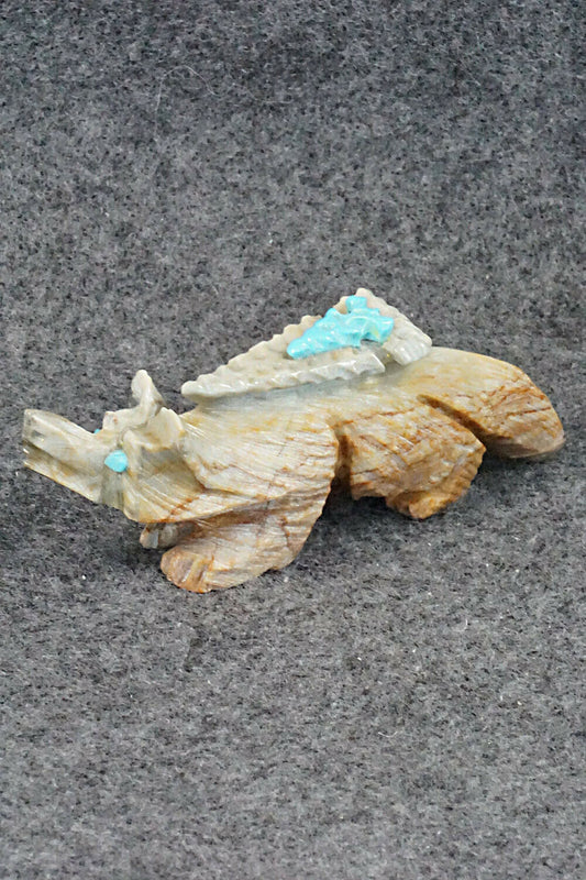 Wolf Zuni Fetish Carving - Alvin Haloo