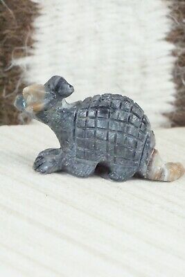 Armadillo Zuni Fetish Carving - Dana Malani