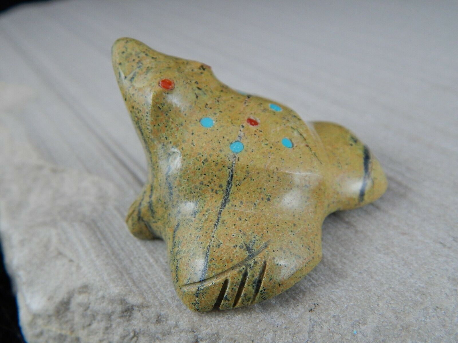 Frog Zuni Fetish Carving - Lena Boone - High Lonesome Trading