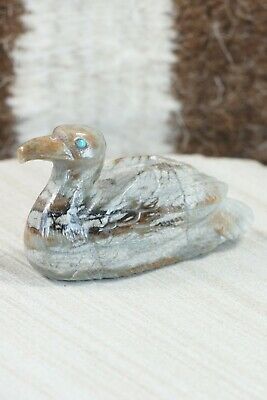Swan Zuni Fetish Carving - Derrick Kaamasee