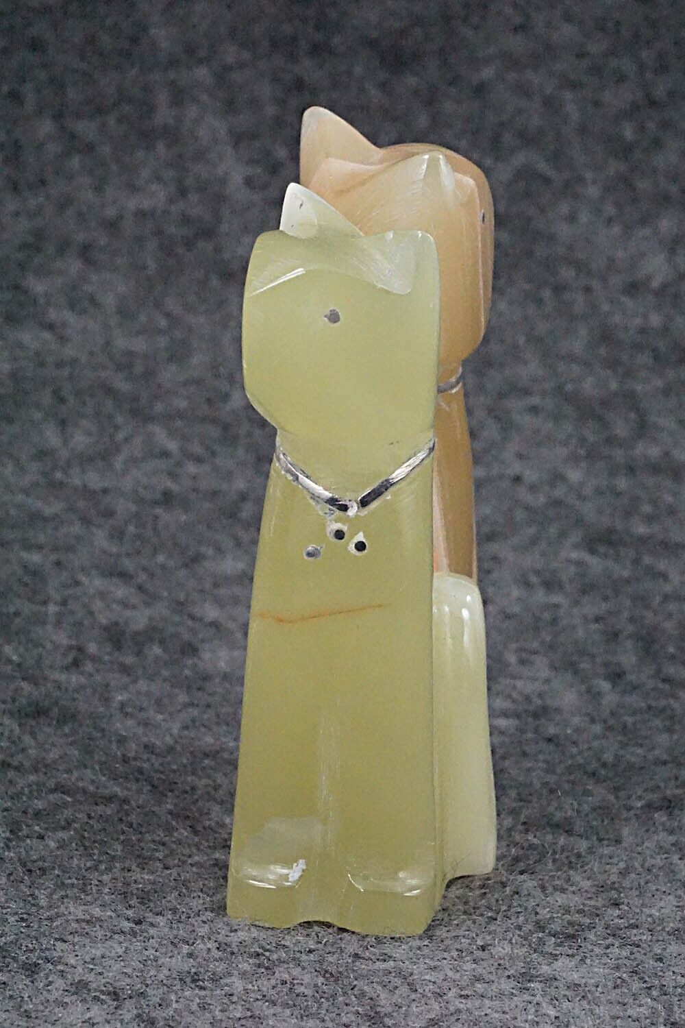 Cat Zuni Fetish Carving - Kenny Chavez