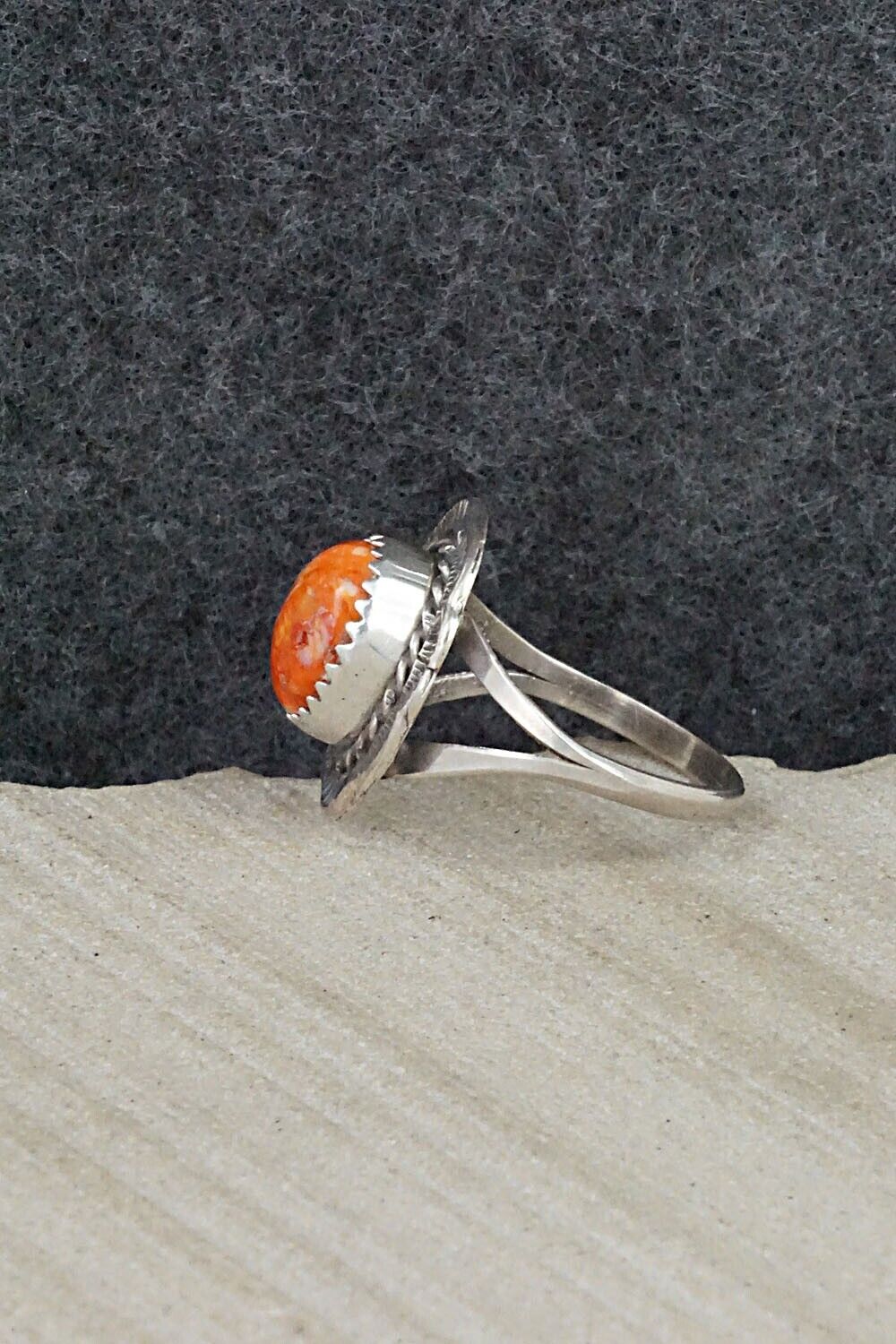 Spiny Oyster & Sterling Silver Ring - Freda Martinez - Size 8