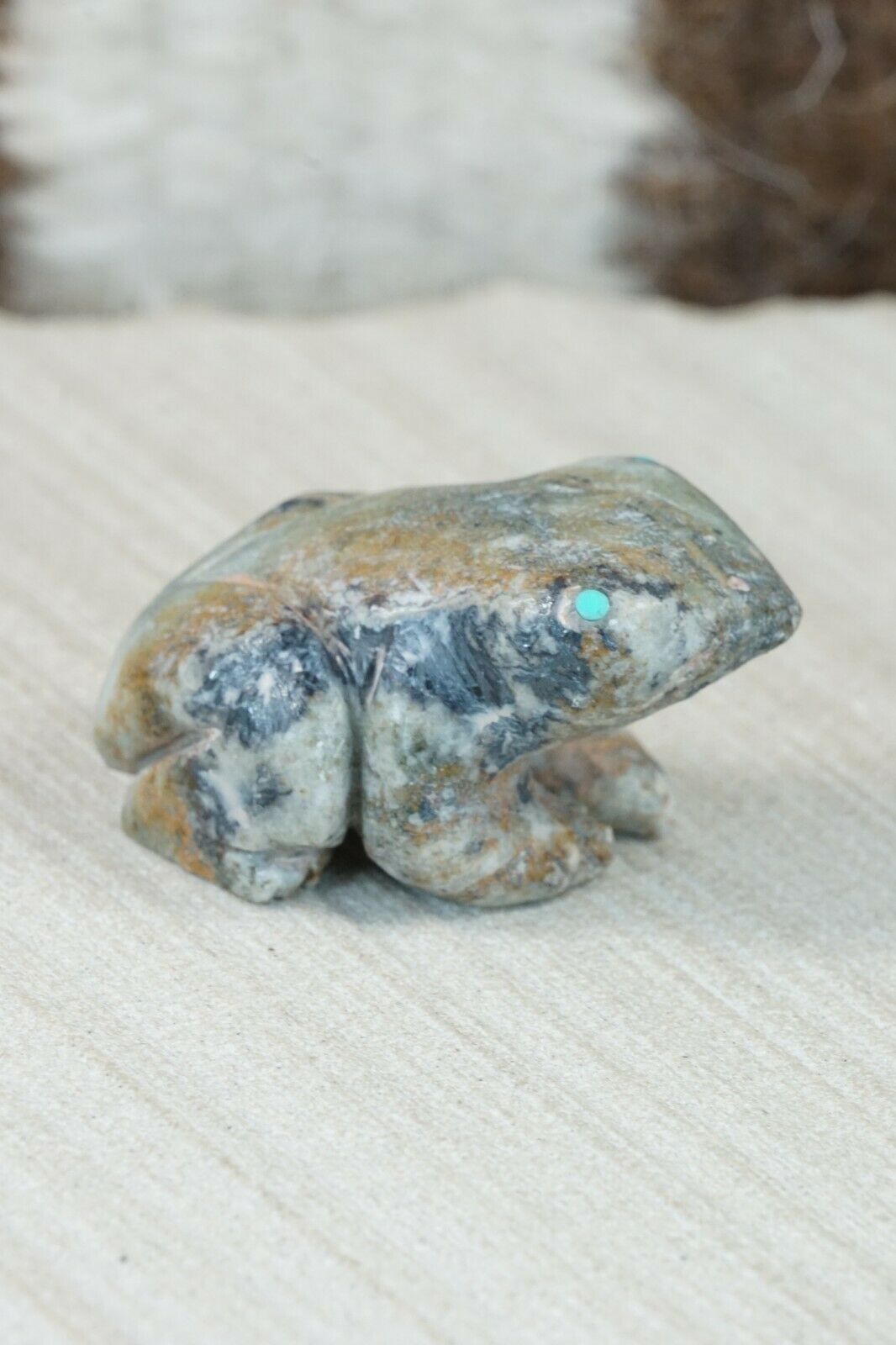 Frog Zuni Fetish Carving - Jonas Hastito