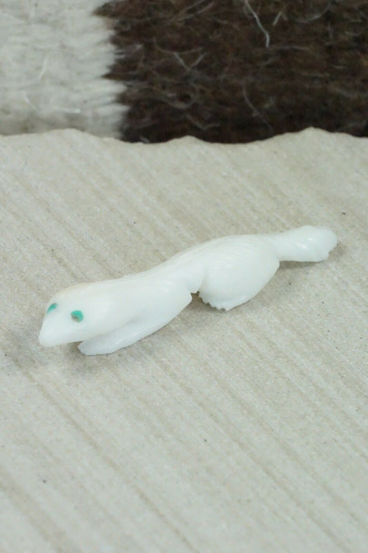 Badger Zuni Fetish Carving - Jonas Hustito