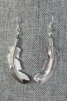Navajo Sterling Silver Feather Earrings - Louise Joe