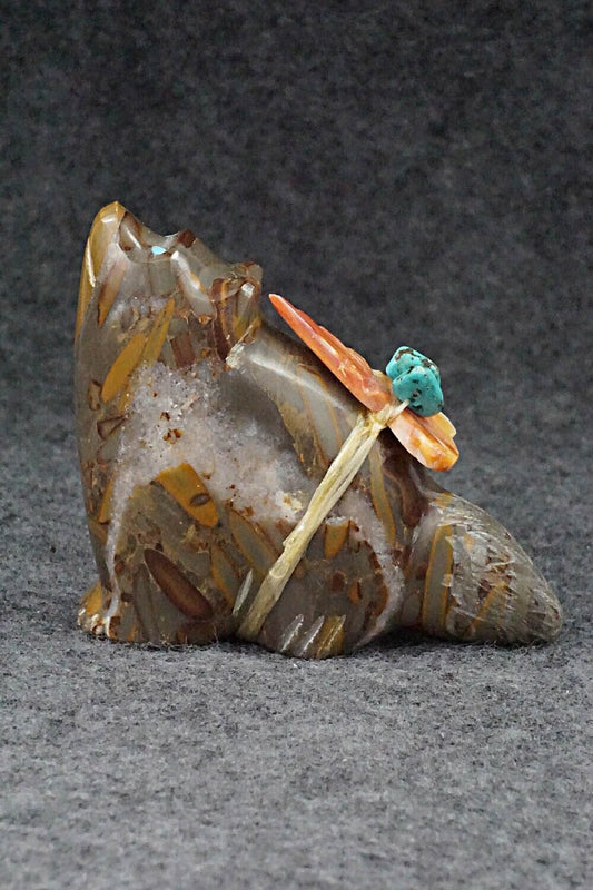 Wolf Zuni Fetish Carving - Daphne Quam