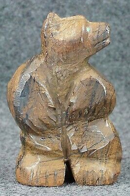 Bear Zuni Fetish Carving - Jon Quam