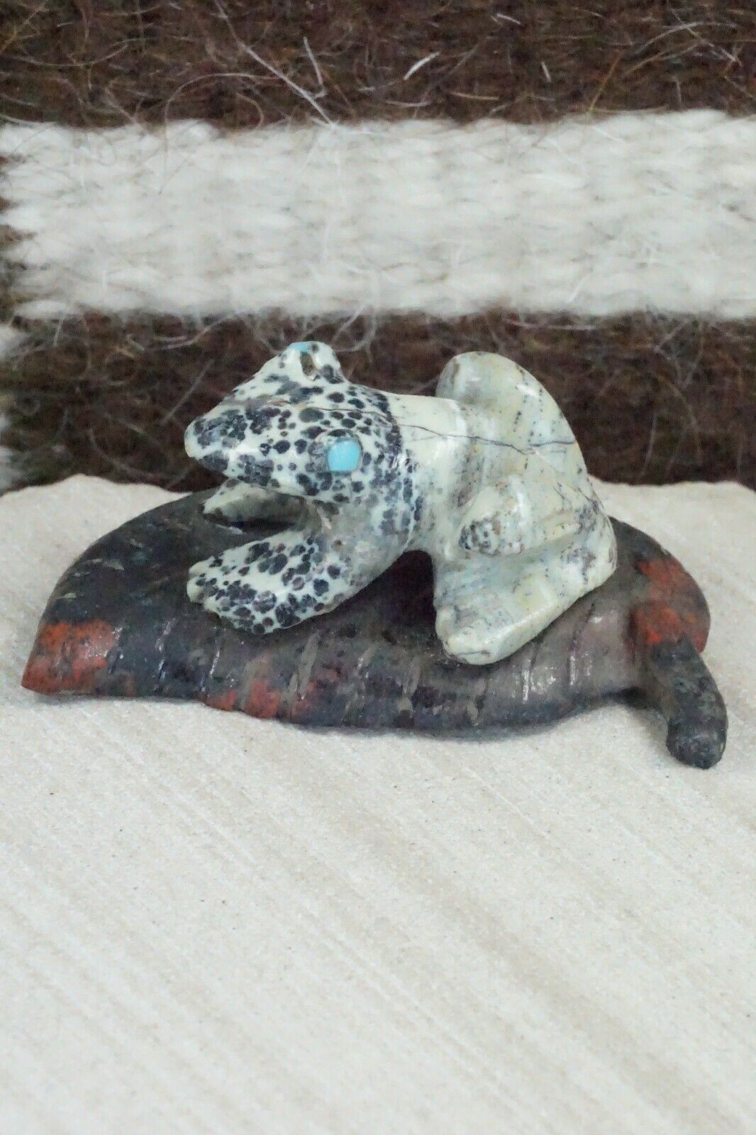 Frog Zuni Fetish Carving - Dan Quam