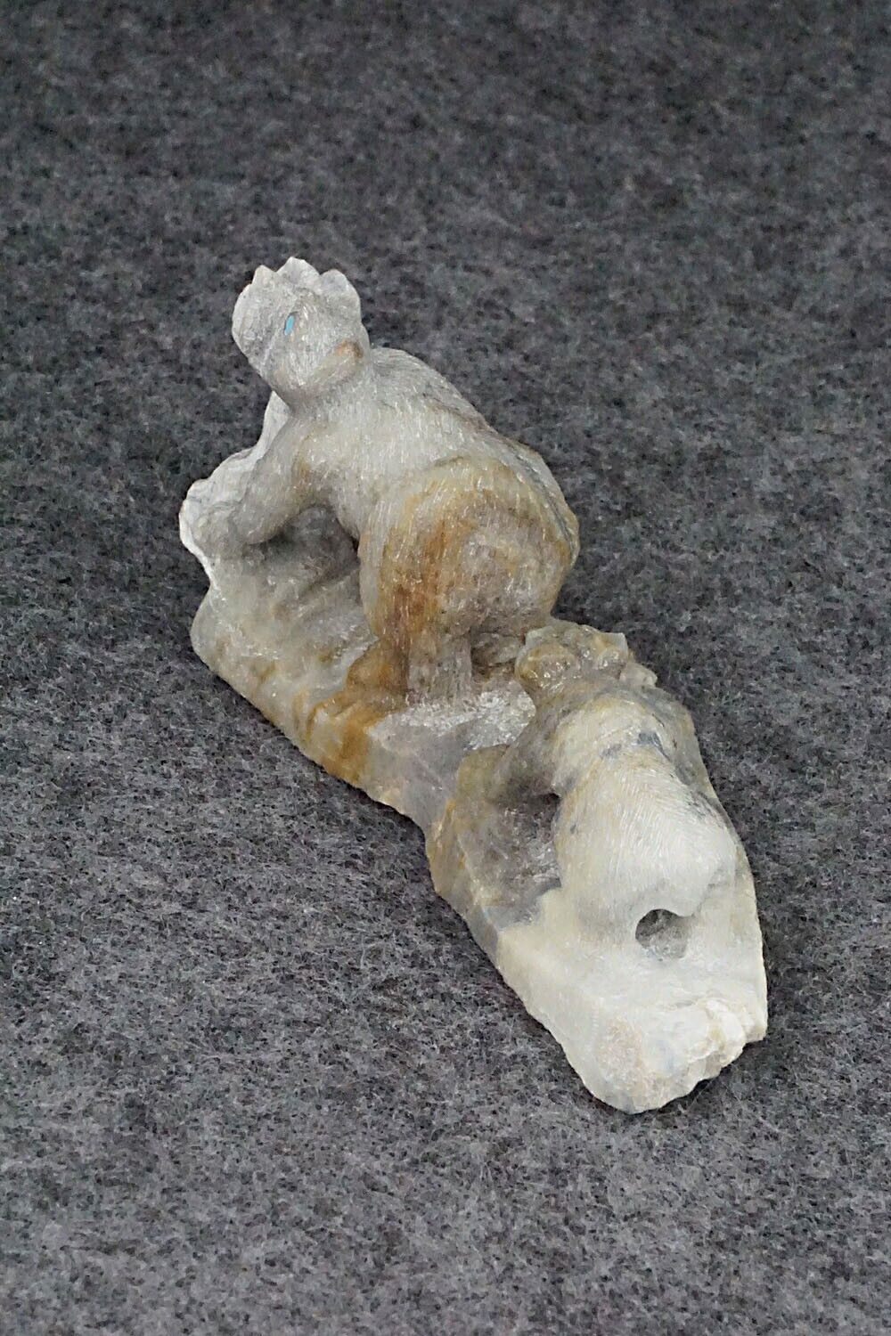 Bear and Cub Zuni Fetish Carving - Adrian Cachini