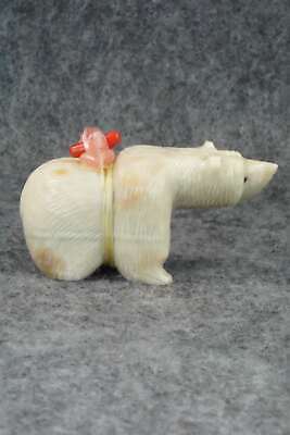 Bear Zuni Fetish Carving - Paulette Quam