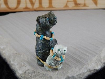 Bear Zuni Fetish Carving - Farlan & Paulette Quam - High Lonesome Trading