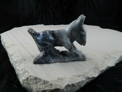 Horse Zuni Fetish Carving - Calvin Weeka - High Lonesome Trading
