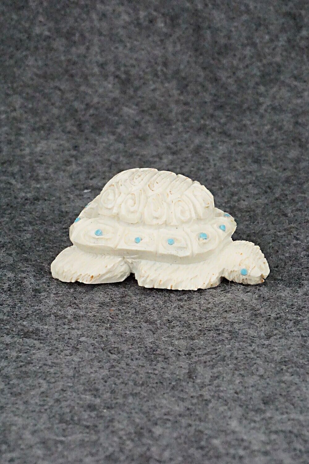 Turtle Zuni Fetish Carving - Adrian Cachini