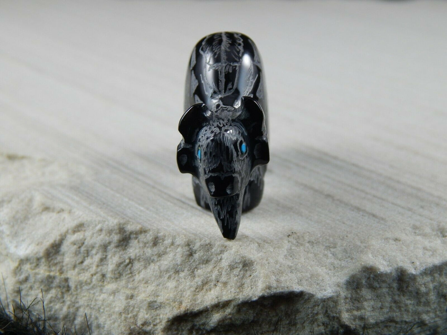 Buffalo Zuni Fetish Carving - Russell Shack - High Lonesome Trading