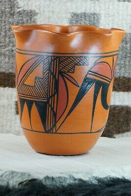 Hopi Pottery - Alta Yesslith