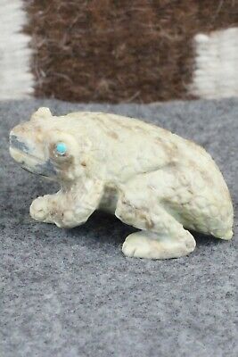 Frog Zuni Fetish Carving - Karen Zunie