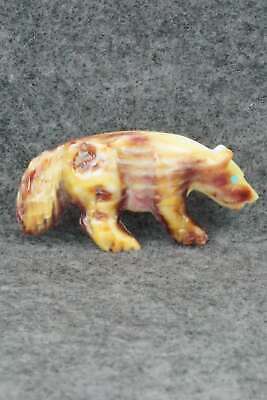 Wolf Zuni Fetish Carving - Andres Quandelacy