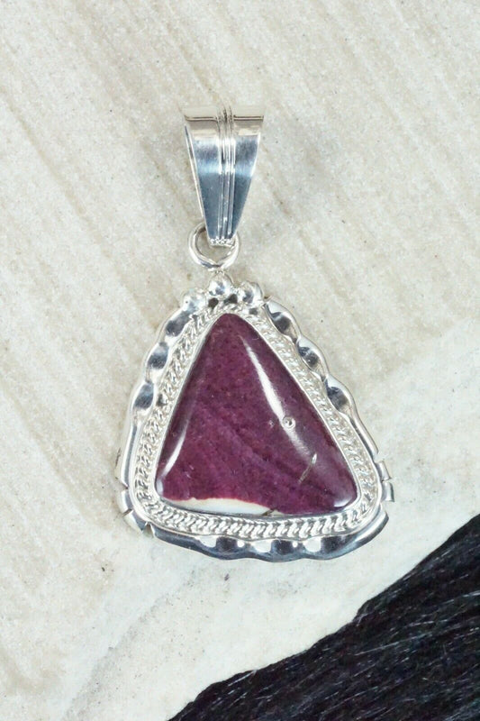 Spiny Oyster & Sterling Silver Pendant - Samuel Yellowhair