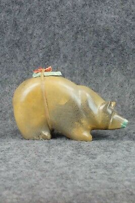 Bear Zuni Fetish Carving - Enrike Leekya