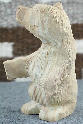 Bear Zuni Fetish Carving - Albert Eustace