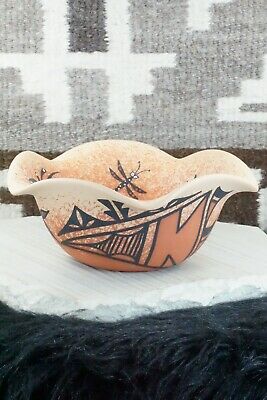 Zuni Pottery - Deldrick Cellicion
