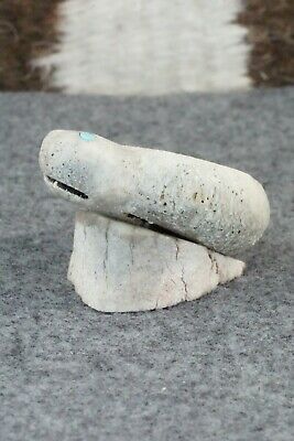 Turtle Zuni Fetish Carving - Harvey Harker