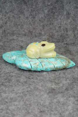 Frog Zuni Fetish Carving - Reynold Lunasee