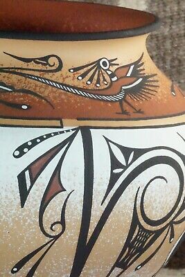 Zuni Pottery - Deldrick Cellicion