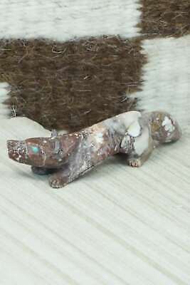 Wolf Zuni Fetish Carving - Lance Cheama