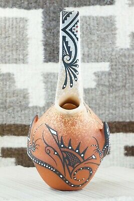 Zuni Pottery - Lorenda Cellicion