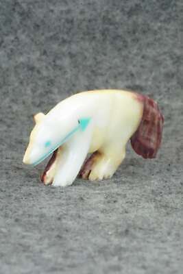 Wolf Zuni Fetish Carving - Andres Quandelacy