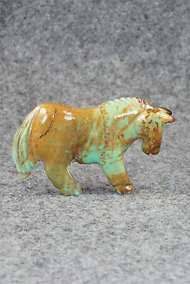 Horse Zuni Fetish Carving - Andres Quandelacy