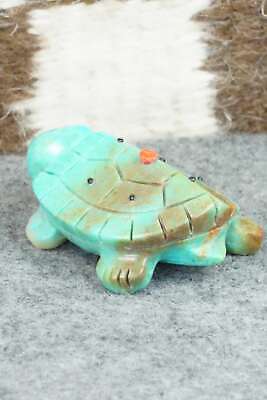 Turtle Zuni Fetish Carving - Reynold Lunasee
